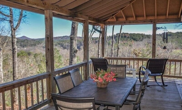 Terrace/patio - Mountain Rivers Lodge (Mineral Bluff)