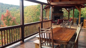 Tempat makan outdoor