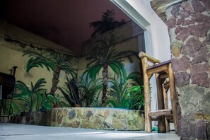 Nicht klassifiziertes Bild, 2 von 55, Schaltfläche