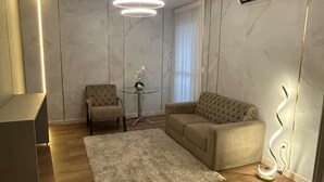 Superior Suite, 1 Katil Ratu (Queen) | Ruang tamu