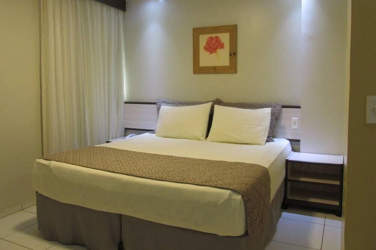 Minibar, in-room safe, blackout curtains, free WiFi
