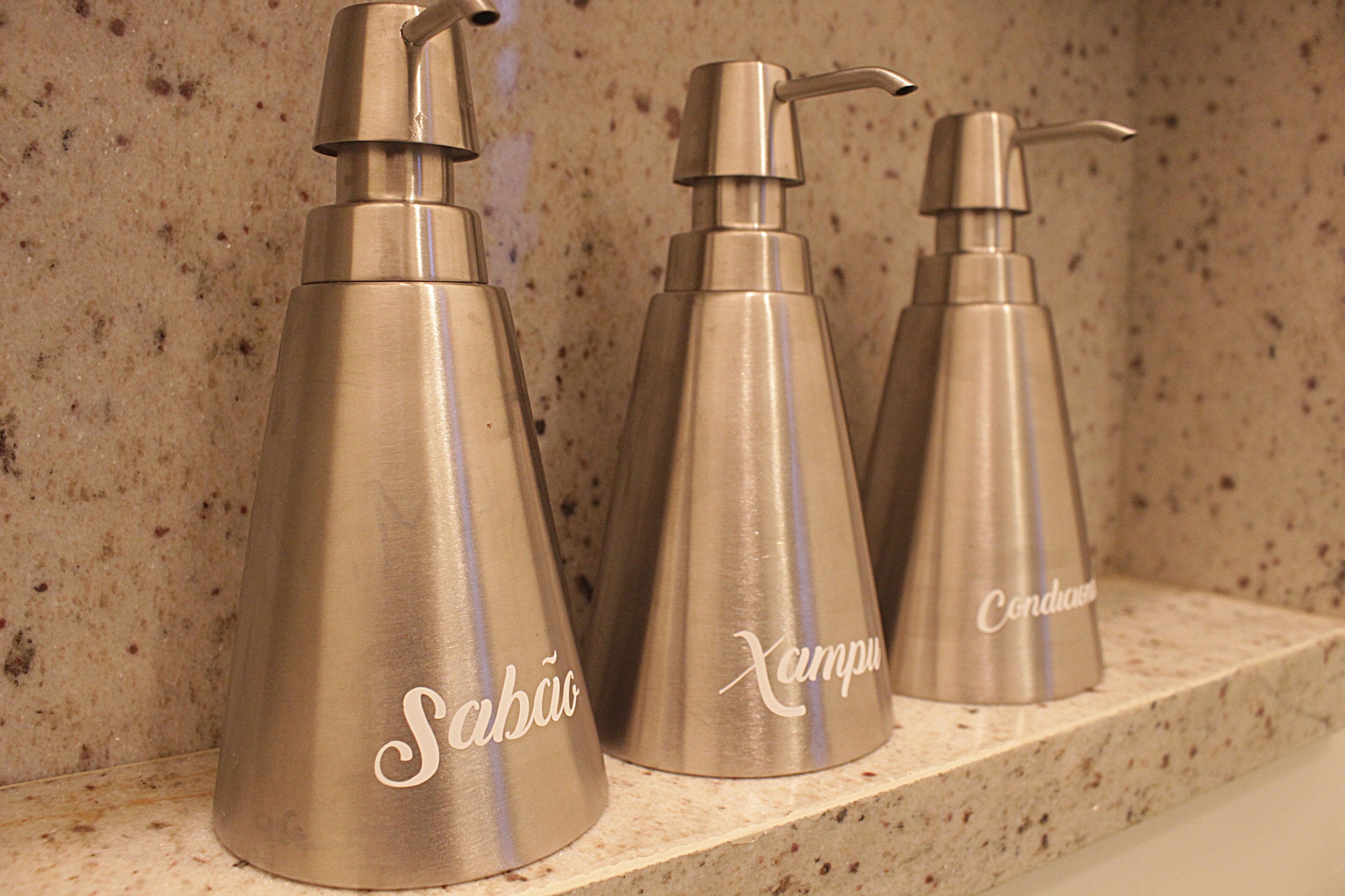 shower, free toiletries, towels