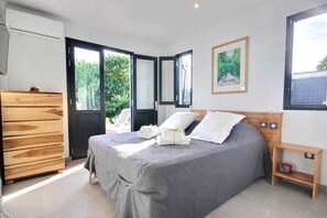 3 dormitorios, tabla de planchar con plancha, wifi gratis y ropa de cama