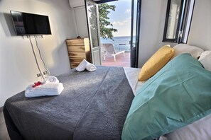 3 chambres, fer et planche à repasser, Wi-Fi gratuit, draps fournis