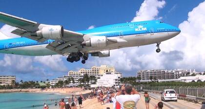 RĂDUCTION Royal Islander Club 2 Bdrm Suite, pour 6 personnes, Wifi, piscine, - MAHO BEACH!