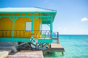 Deluxe Villa, 3 Bedrooms, Ocean View (12 ppl) | Memory foam beds, in-room safe, individually decorated