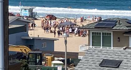 MANHATTEN RANNAN ADJACENTTI, NÄKYMÄT, GARAGE, ILMASTOINTI, PRIVATE PATIO GATED.