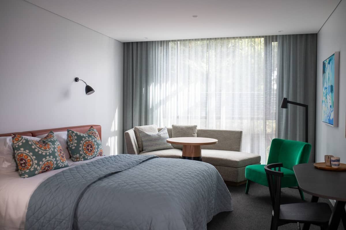 Habitación con 1 cama doble o 2 individuales, 1 habitación, vistas al jardín | Vistas al jardín