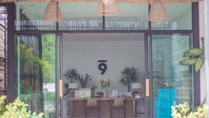 Lobby - Home at Nine (San Pa Thong)