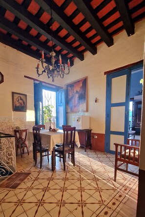 Exclusive Apartment | Living area