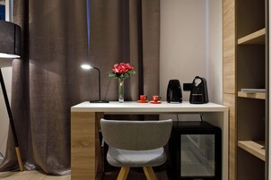 Superior Double Room, 1 King Bed | Premium bedding, down comforters, pillowtop beds, minibar