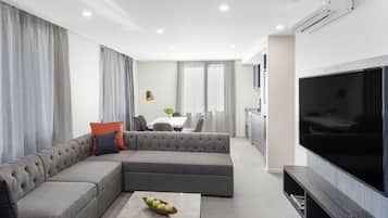 Two Bedroom Apartment Suite | 1 bedroom, premium bedding, pillowtop beds, minibar