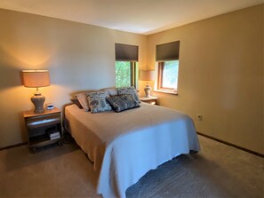 3 bedrooms, free WiFi, bed sheets