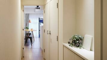 Loft Bed Room | Free WiFi, bed sheets