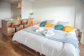 Suite Comfort (Elegant, Type C) | Decoració individual, mobiliari individual i habitacions insonoritzades 