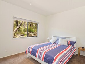 4 sovrum och strykjärn/strykbräda