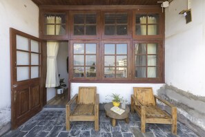 Deluxe Suite, Mountain View | Balcony - Maison de Sapa (Sa Pa)