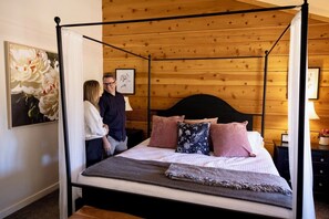 6 Schlafzimmer, Bügeleisen/Bügelbrett, Reisekinderbett, WLAN