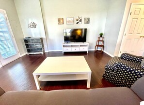 Téléviseur connecté, foyer