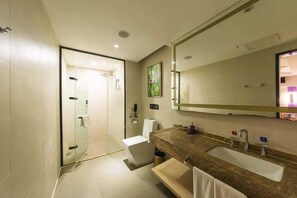 Shower, free toiletries, hair dryer, slippers - Chunyi Art Hotel Jiuyanqiao Branch (Chengdu)