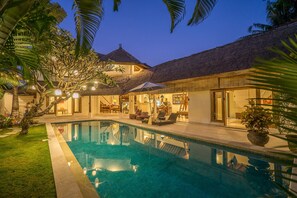Pool - Best Location! 3BD Villa, Central Seminyak! - 3Min Walk To Eat Street! W/Pool! (seminyak)