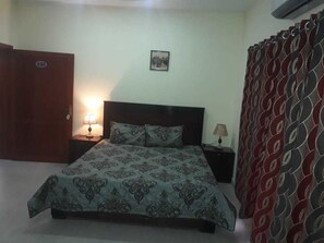 Room - Combat House (Rawalpindi)