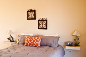 6 Schlafzimmer, Bügeleisen/Bügelbrett, Reisekinderbett, kostenloses WLAN