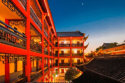 Chengdu Wenjun courtyard Hotel