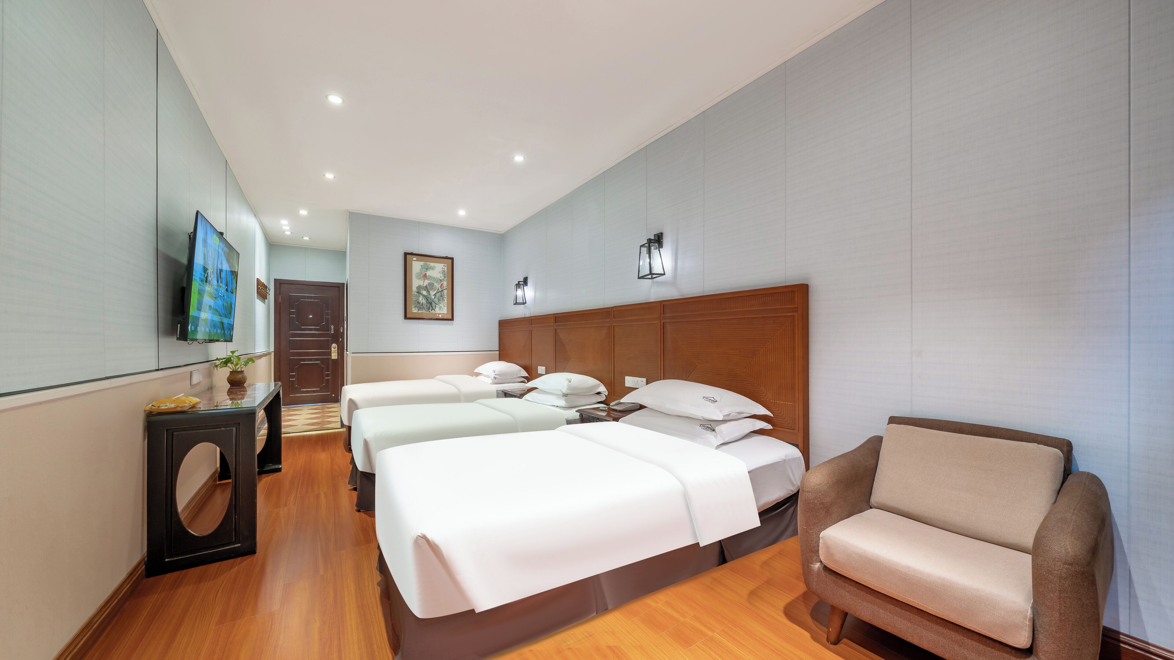 Standardværelse til 3 personer | Egyptiske bomuldslagner, premium-sengetøj, dundyner