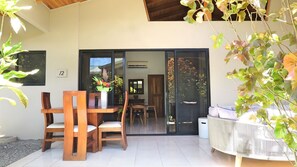 Outdoor dining - Hidden Palms Unit #12 (Nosara)