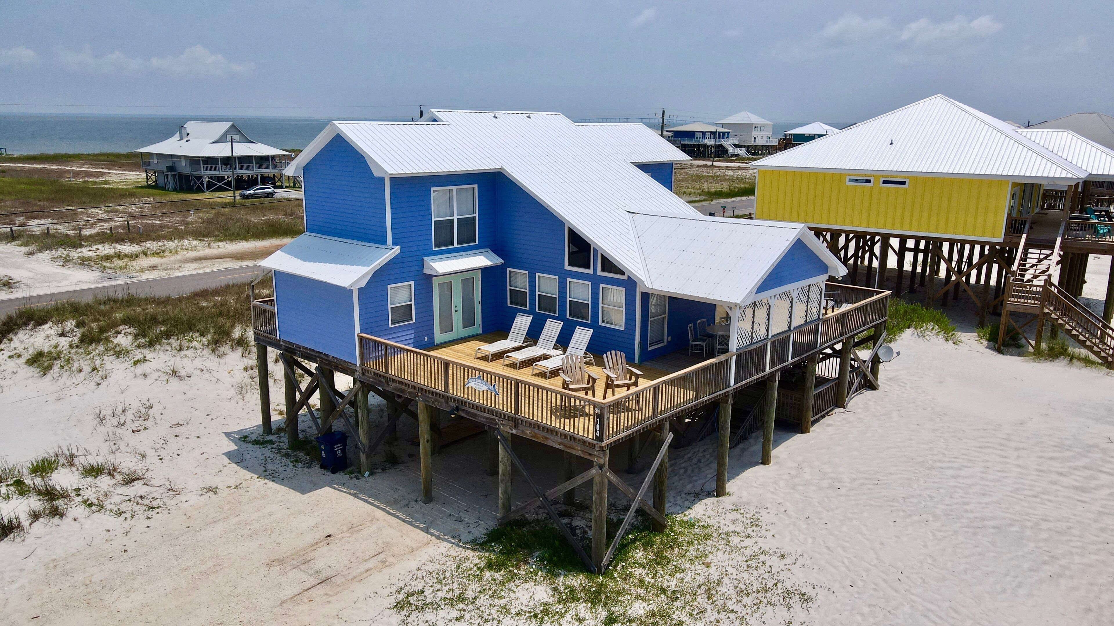 enJoy- Gulf Views on west end. Pets Welcome