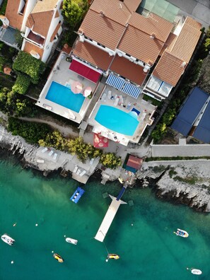 Exterior - Split-Dalmatia-Most beautiful sea view on Adriatic,beach on the sea,heated  pool (Splitsko-dalmatinska županija)