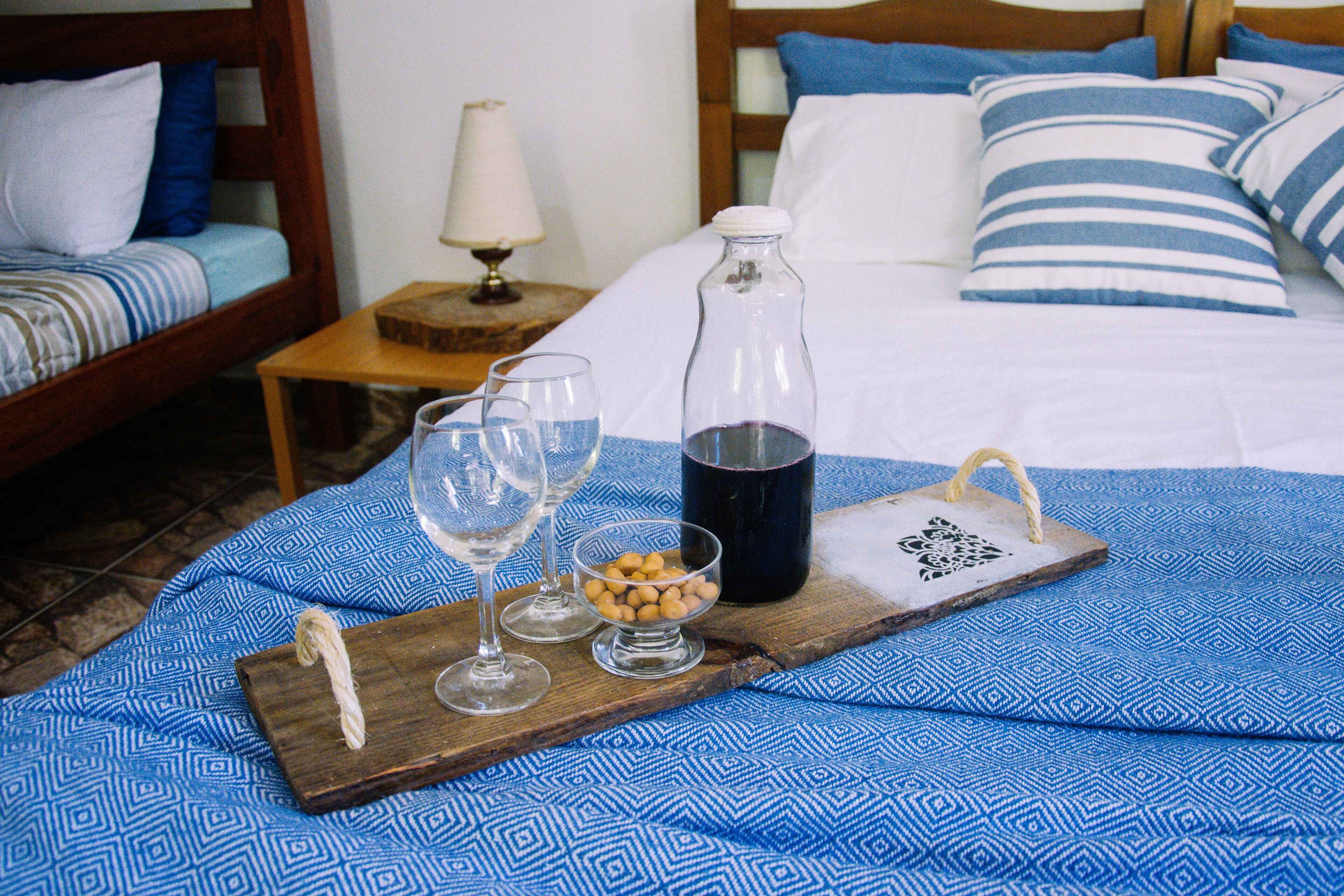 1 quarto, escrivaninha, Wi-Fi de cortesia, roupa de cama