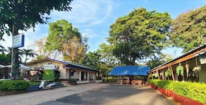 Extérieur