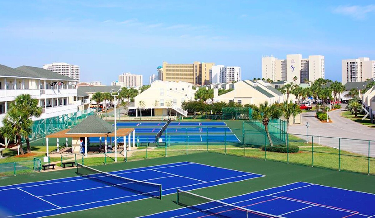 Photo 28 of Posh Sandpiper Escape: 2 King Masters + Bunks, Golf, Pickleball & Dining