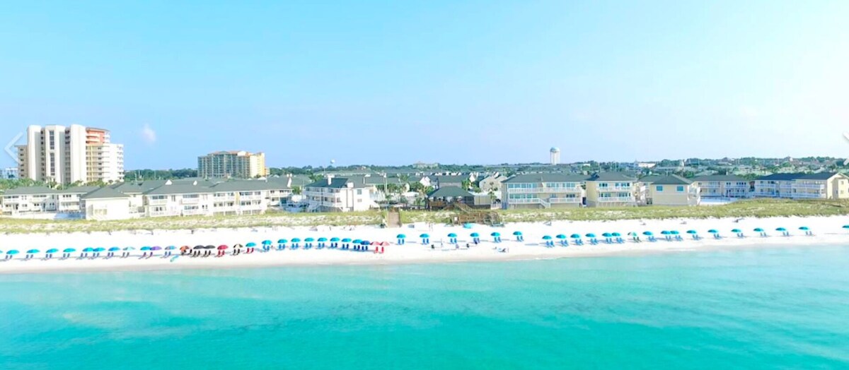 Photo 2 of Posh Sandpiper Escape: 2 King Masters + Bunks, Golf, Pickleball & Dining