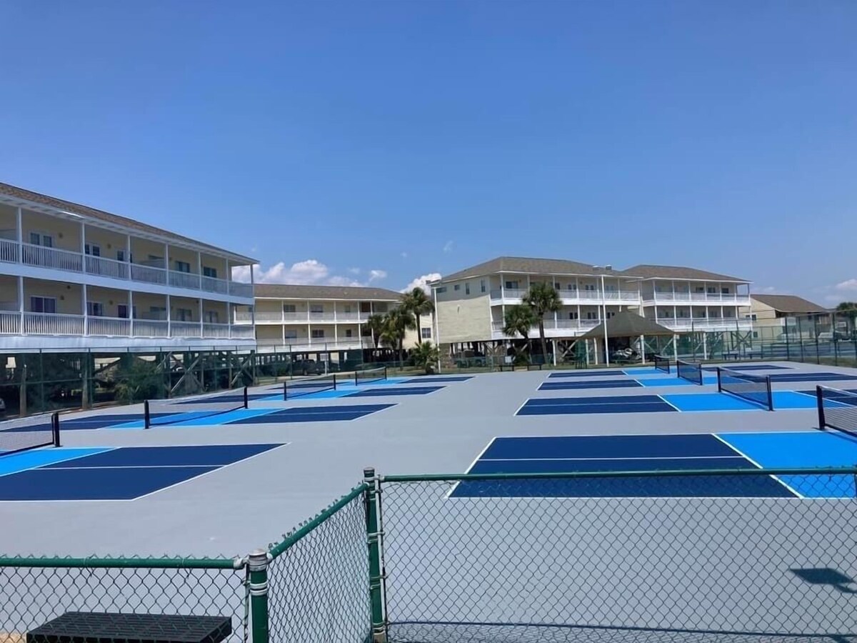 Photo 40 of Posh Sandpiper Escape: 2 King Masters + Bunks, Golf, Pickleball & Dining