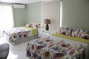 3 Schlafzimmer, Zimmersafe, BĂŒgeleisen/BĂŒgelbrett, Reisekinderbett