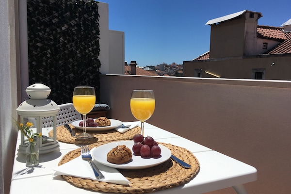 屋外ダイニングエリア