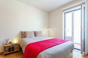 1 chambre, fer et planche à repasser, lit parapluie, Wi-Fi gratuit
