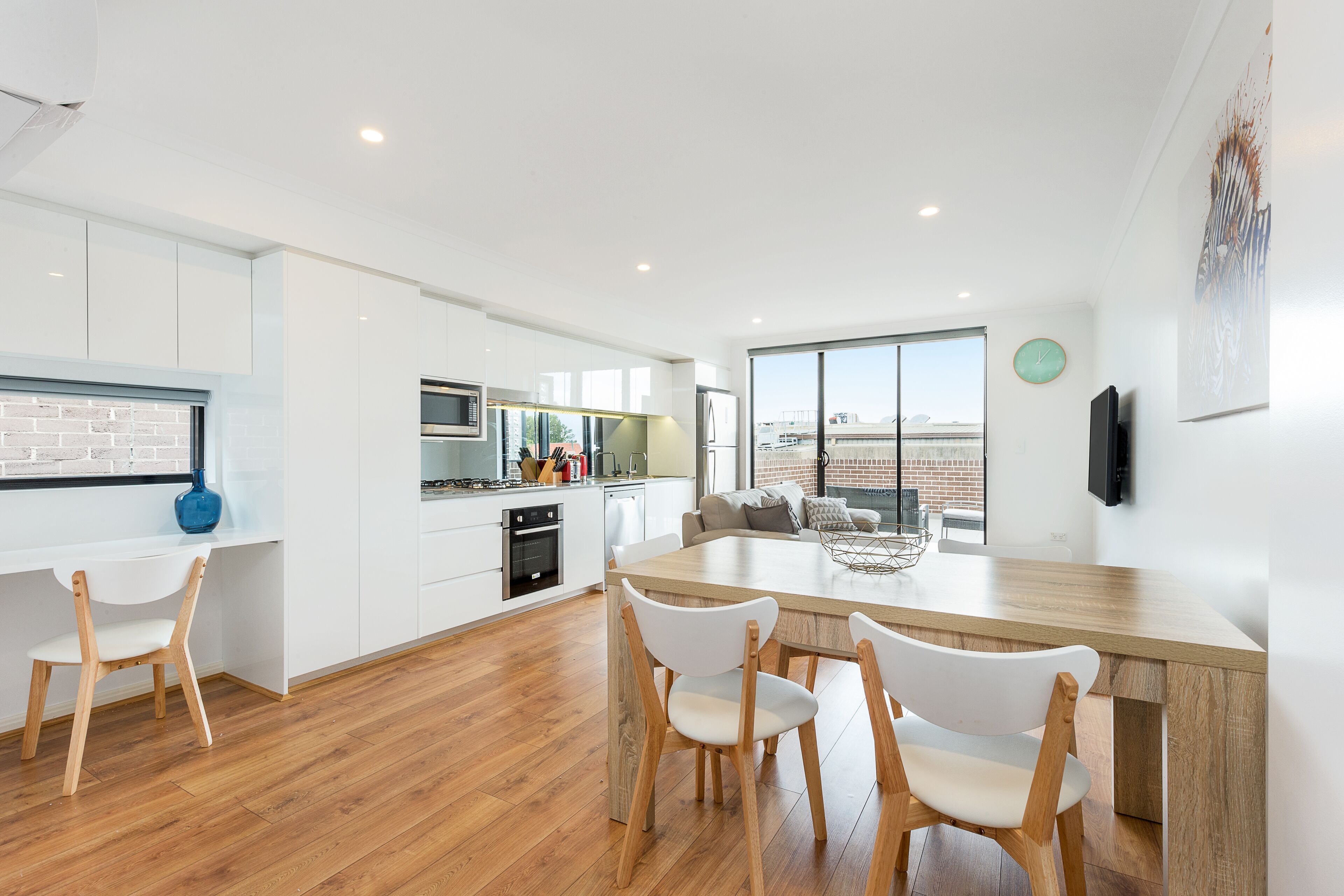 Apartment, 2 Bedrooms (Bal 7 Dar) | Living room | Smart TV