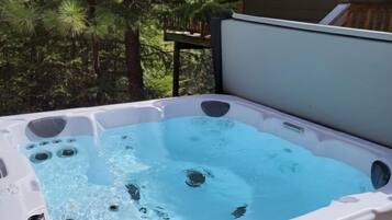 Bañera de hidromasaje exterior