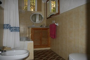 Hair dryer, towels, toilet paper