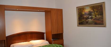 Deluxe Apartment, 1 Bedroom, Kitchen, Mountain View