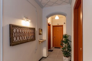 Interior - Cosy apt near Piraeus central port, Mikrolimano port & Pasalimani port (Ports Cr (Piraeus)