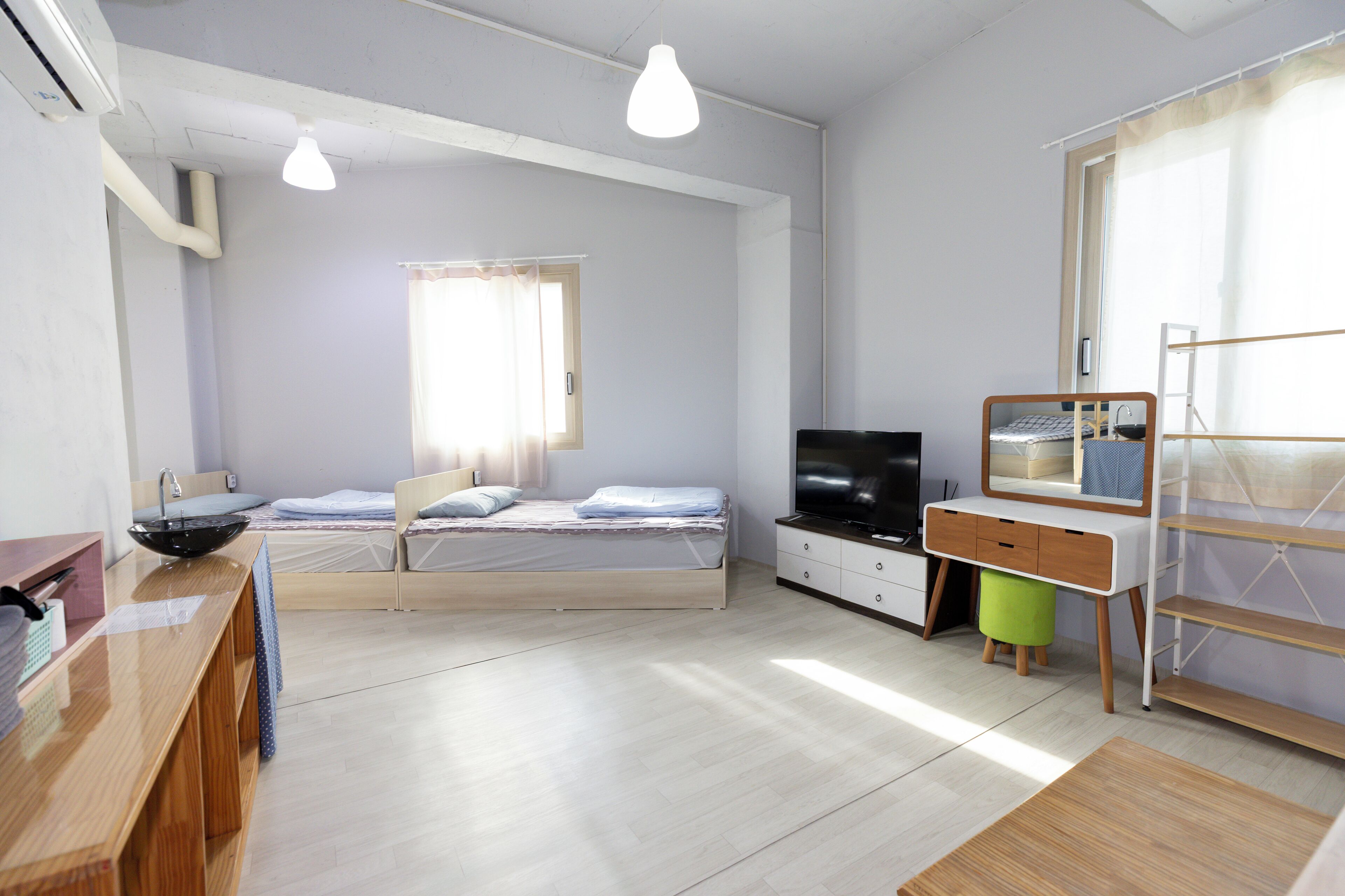 Deluxe Family Room | Blackout drapes, soundproofing, free WiFi, bed sheets