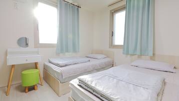 Basic Twin Room | Blackout curtains, soundproofing, free WiFi, bed sheets