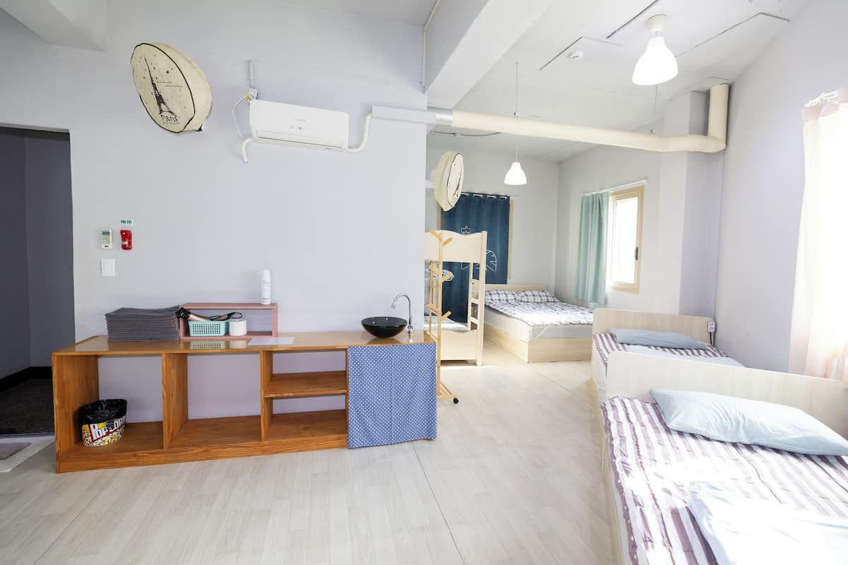 Deluxe Family Room | Blackout drapes, soundproofing, free WiFi, bed sheets