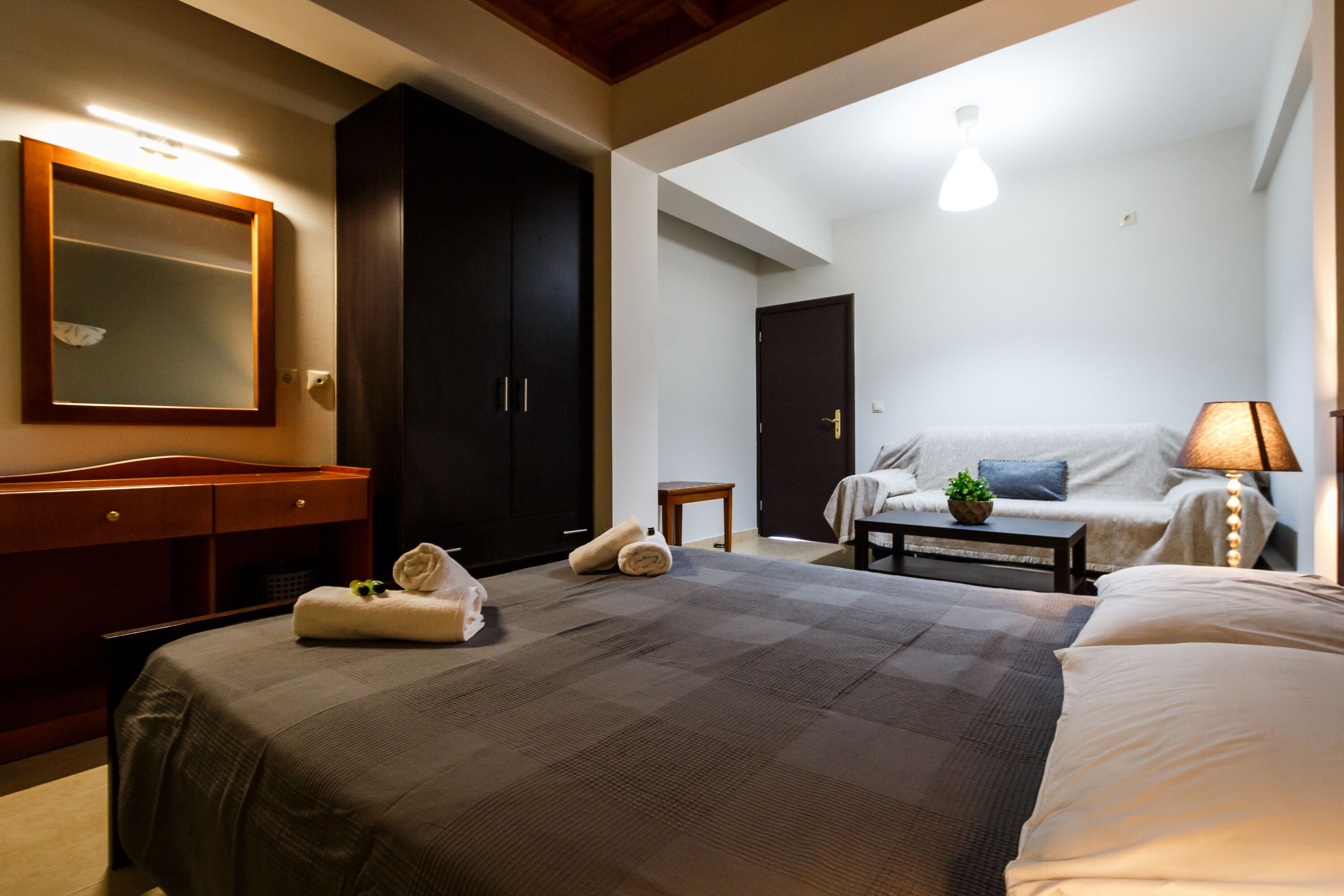 3 bedrooms, in-room safe, soundproofing, iron/ironing board