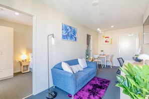 Apartment, 2 Bedrooms | Living area
